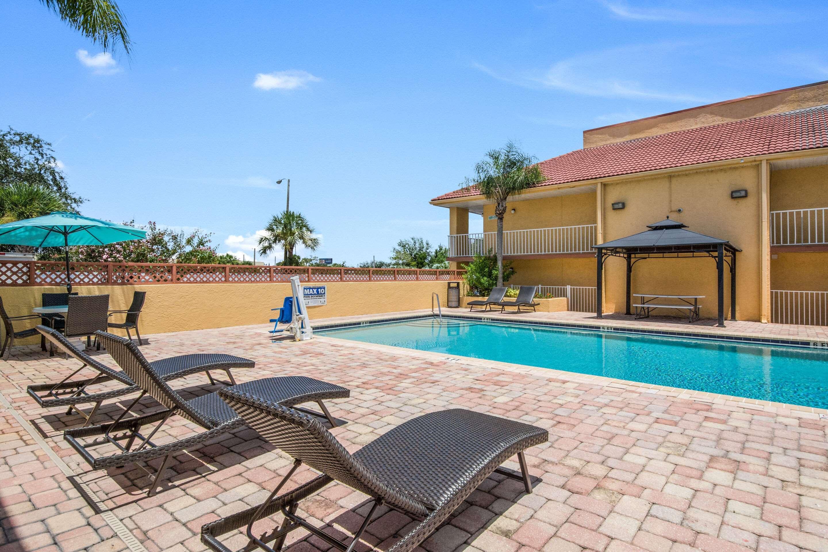 Rodeway Inn Port Richey North Zewnętrze zdjęcie