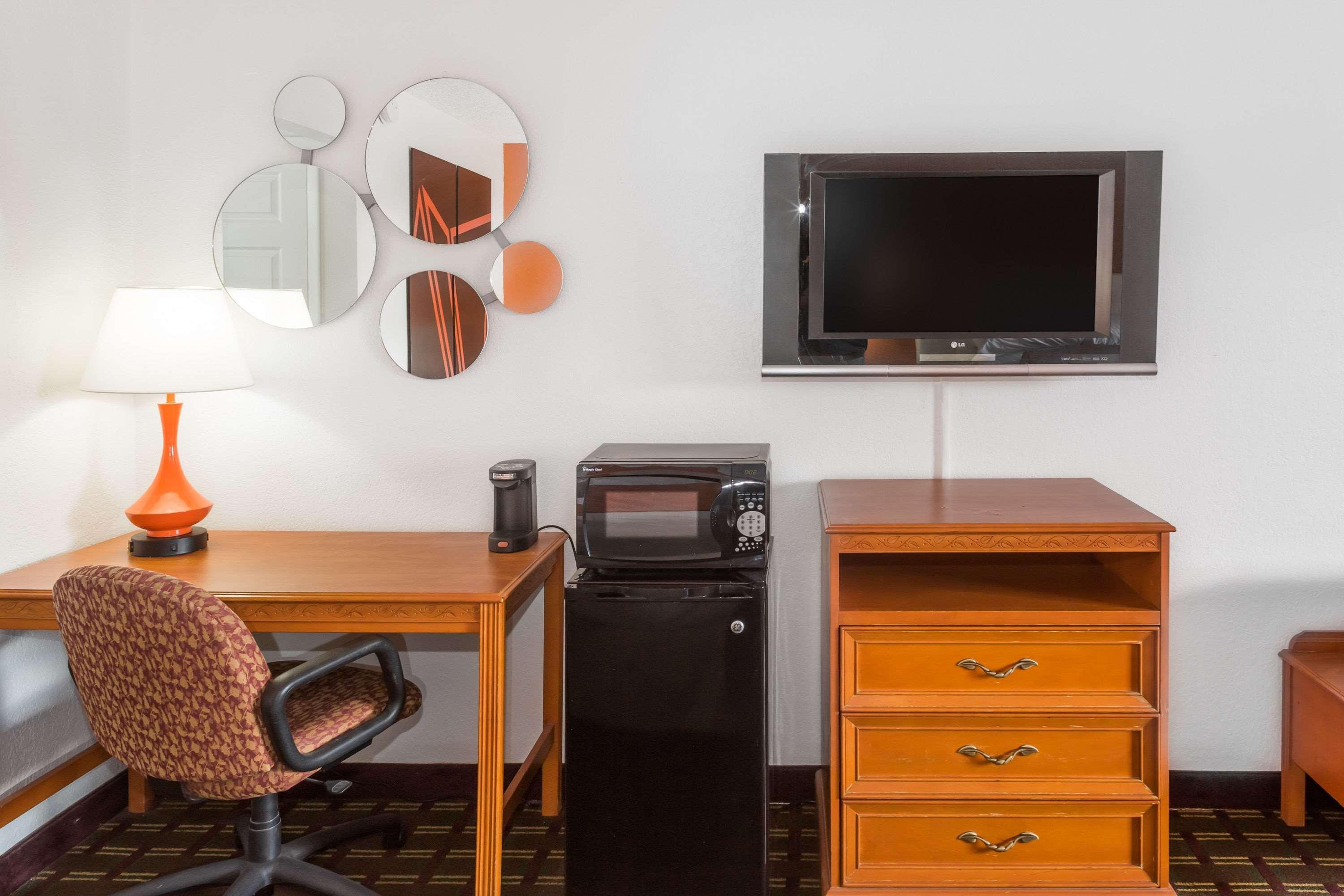 Rodeway Inn Port Richey North Zewnętrze zdjęcie
